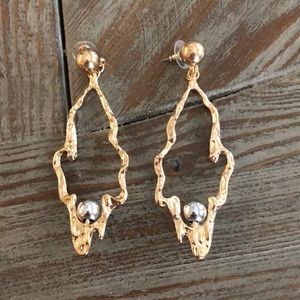 Gold drop earrings